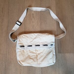 Lesportsac Cream Messenger Bag